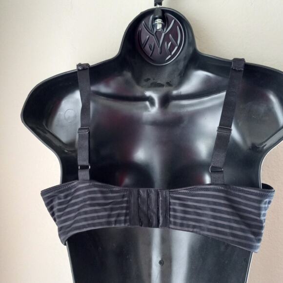 Barely Breezies 38D Black Soft Cup Underwire Bra Adjustable Straps Basics - Picture 3 of 6